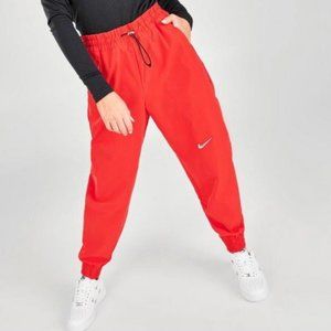 Nike Sportswear Swoosh Woven Crimson Jogger Pant